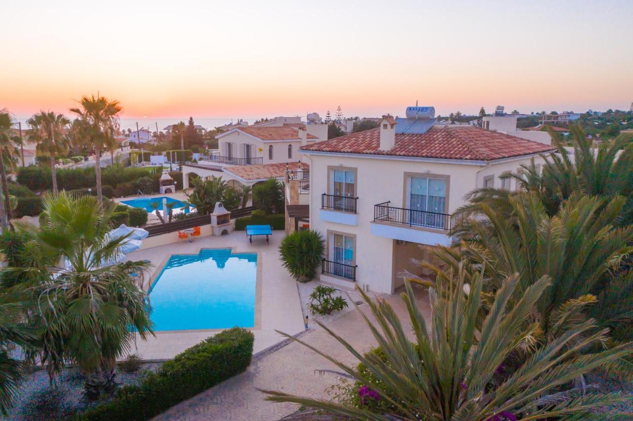 Villa Atlantos بييا المظهر الخارجي الصورة
