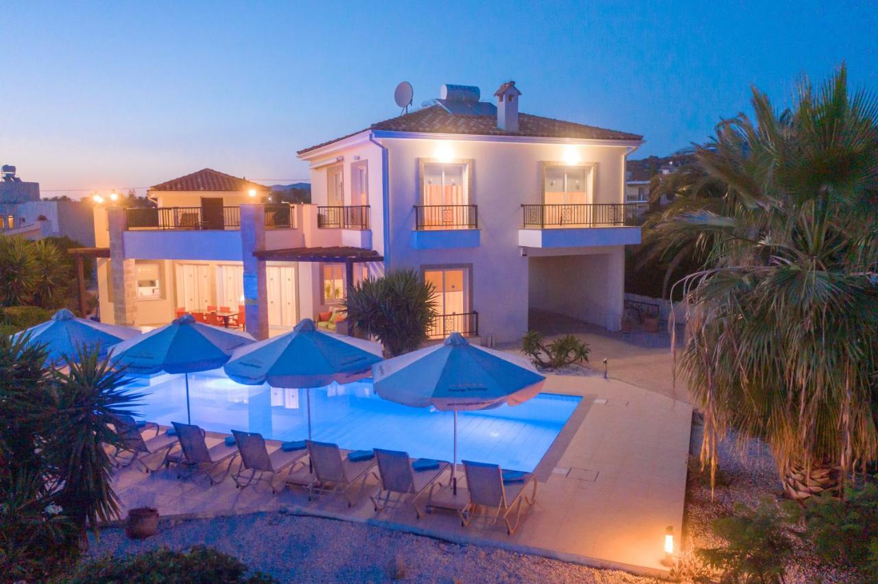 Villa Atlantos بييا المظهر الخارجي الصورة